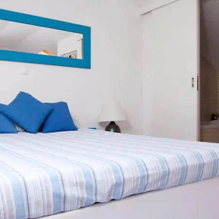 아파트 Bright In Lisbon, 70 Sqm Near Center 리스본